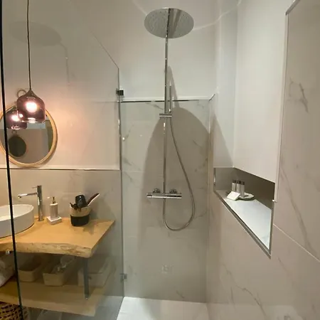 La Parenthese Gourmande Avec Clim Et Parking *