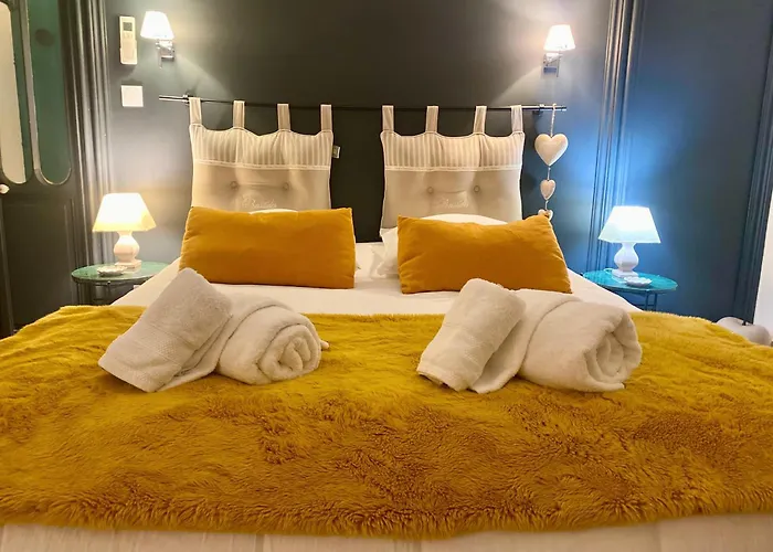 La Parenthese Gourmande Avec Clim Et Parking