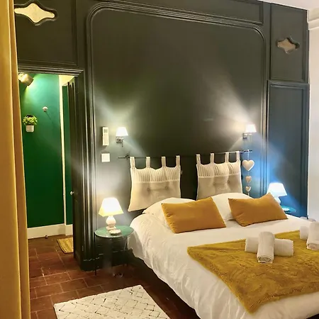 La Parenthese Gourmande Avec Clim Et Parking Apartment Montauban